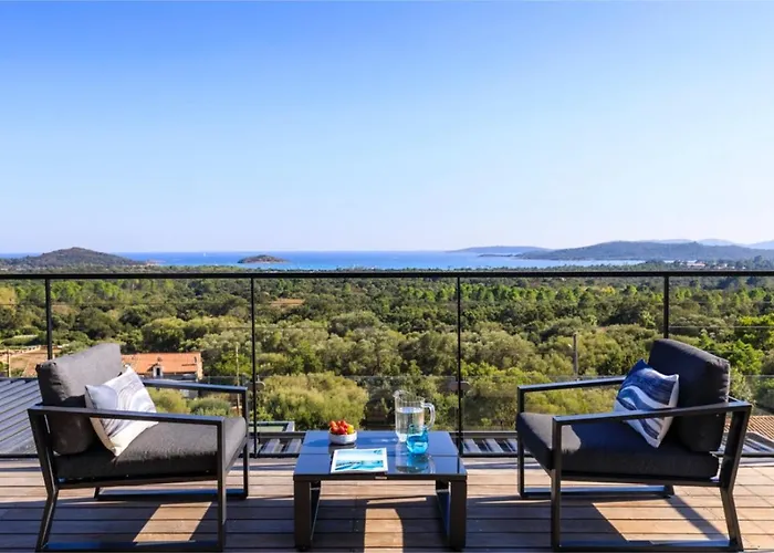 Nuciola Villa